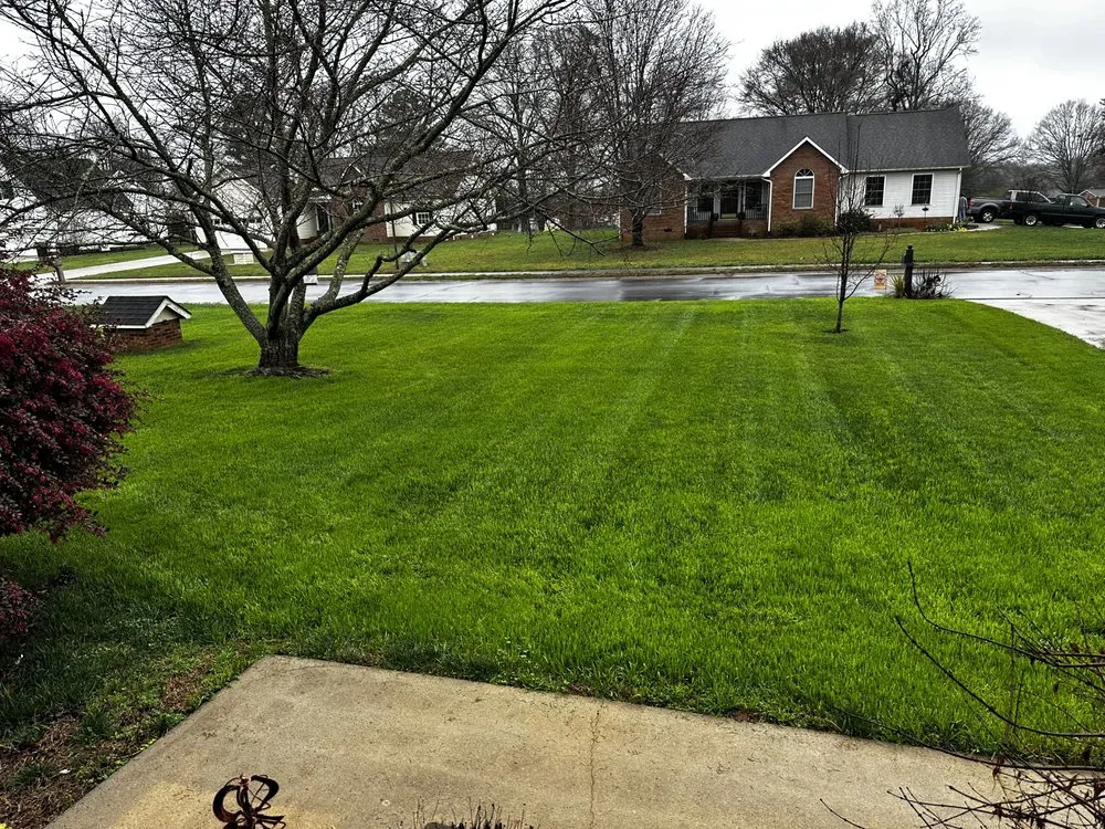 Expert yard maintenance in Mount Holly, NC - Spencer’s Lawn Care
