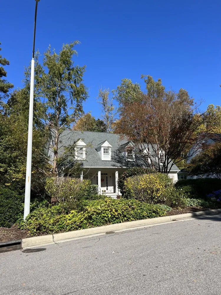 Trusted yard cleanup service for beautiful yards across Raleigh, NC - Speno's Lawn Care