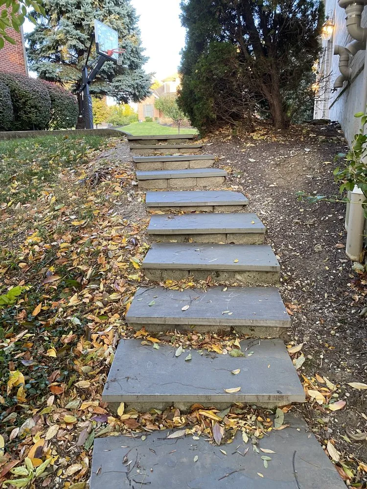 Professional lawn mowing service in Evendale, OH by Spivey Bros