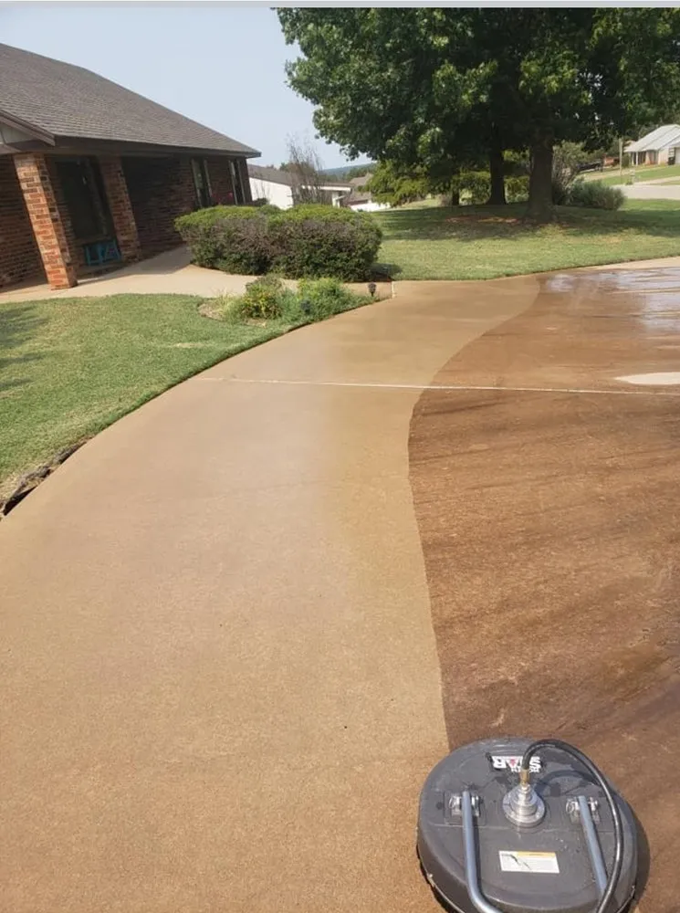 Expert landscape design in Wellston, OK by Splash Exterior Cleaning