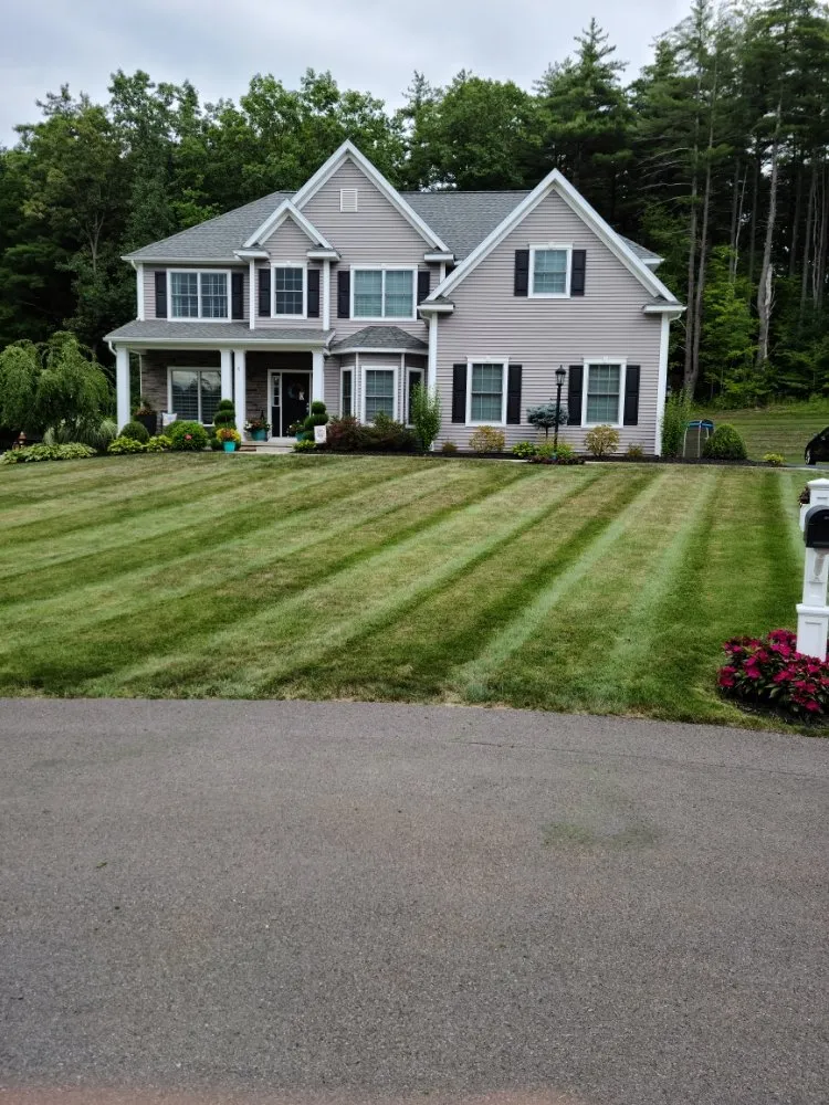 Top-rated garden landscaping in Vischer Ferry, NY by Splash Lawn Services