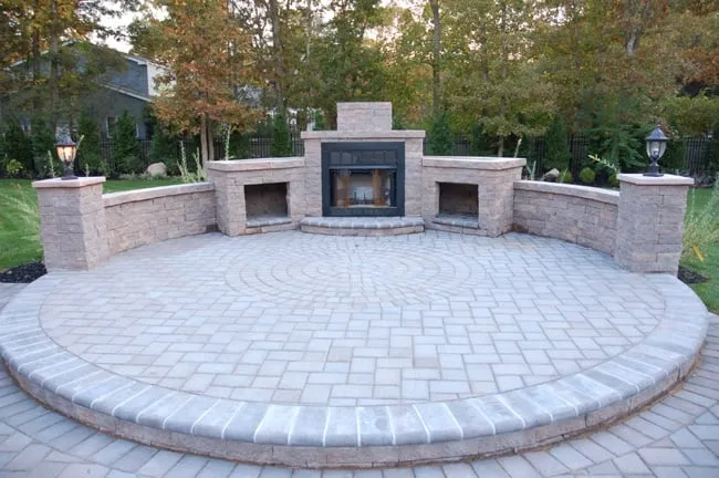 Top-rated landscape design with custom design in Commack, NY by Splendor Landscaping Designs
