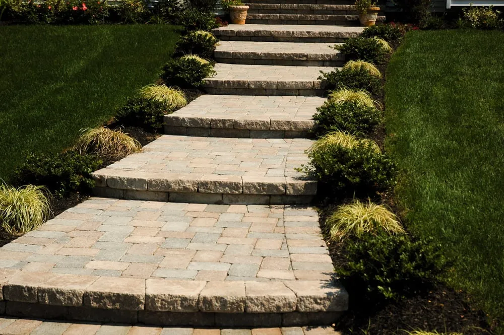 Expert outdoor landscaping in Commack, NY by Splendor Landscaping Designs