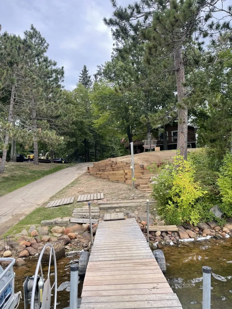 Affordable yard maintenance experts serving Waconia, MN - Splitting Image Hardscapes