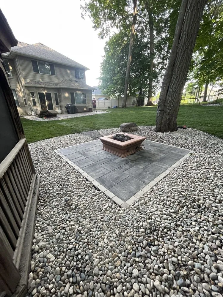 Custom landscaping services in Waconia, MN - Splitting Image Hardscapes