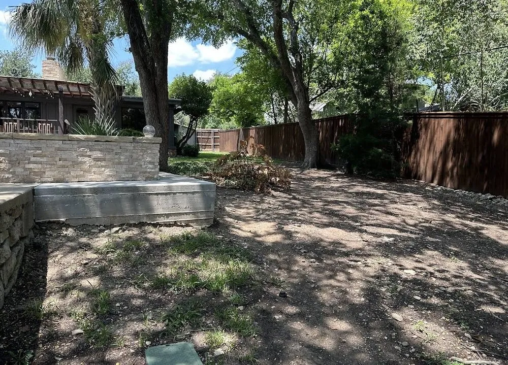 Expert yard cleanup service in Fort Worth, TX by Sporange Landscape and Drainage