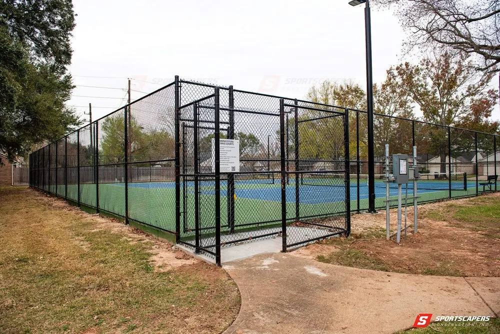 Custom landscaping services for residential properties in Houston, TX by Sportscapers Construction