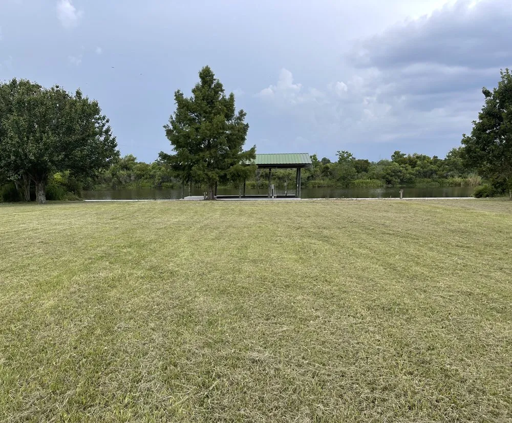 Trusted outdoor landscaping for year-round maintenance across Madisonville, LA - Sportsman’s Paradise Lawn Care
