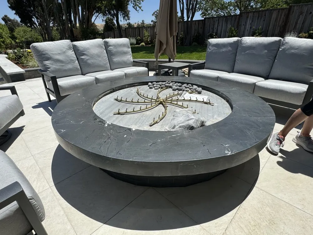 Professional residential landscaping with custom design in Pleasanton, CA by Spotless Landscapes