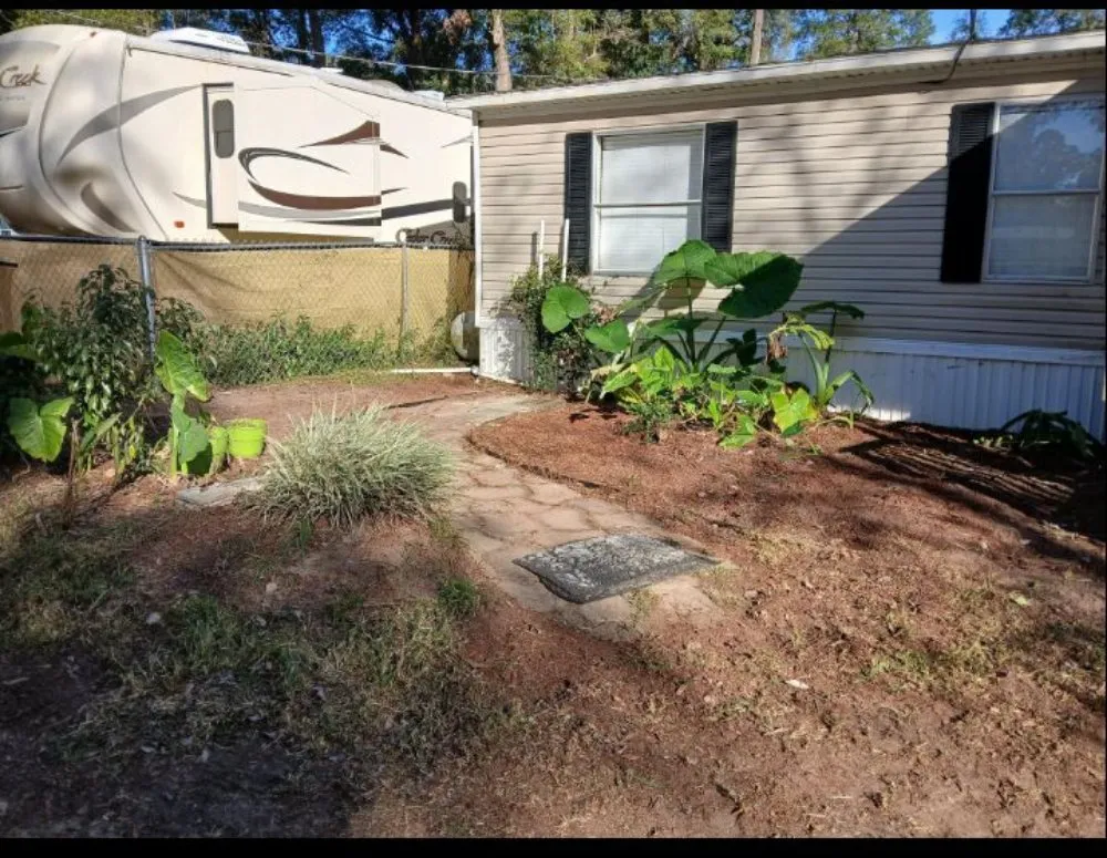 Expert landscaping services experts serving Citra, FL - Spotless Solutions