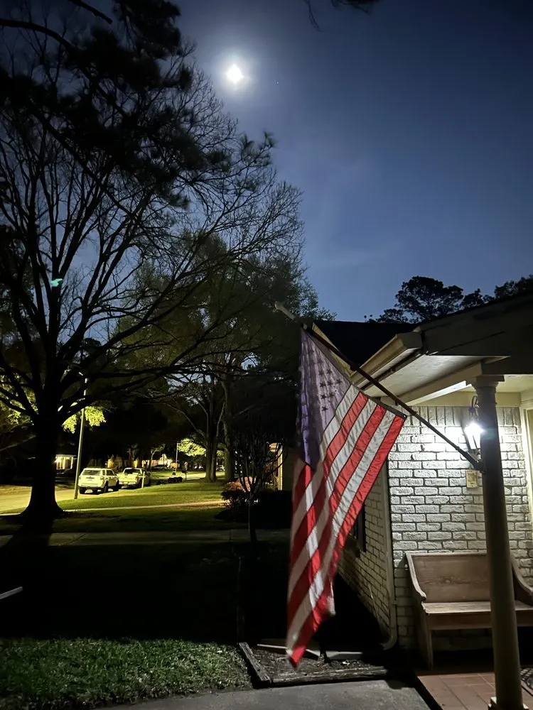 Top-rated landscaping services experts serving Houston, TX - Spotless Space Cleaning And Organizing