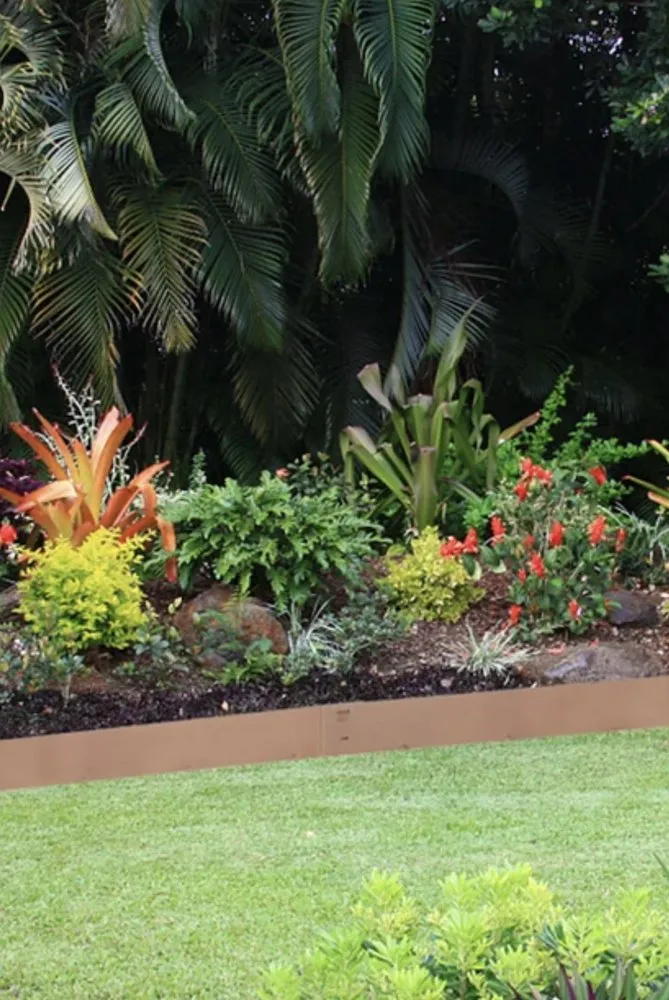 Local lawn care service near you across Houston, TX - Spotless Space Cleaning And Organizing