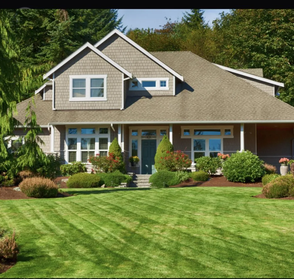 Reliable residential landscaping experts serving Houston, TX - Spotless Space Cleaning And Organizing