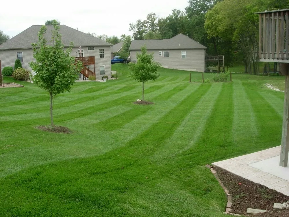 Custom lawn mowing service in Clayton, OH by Spradlin & Sons Lawn Care