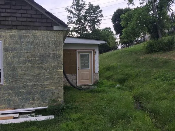 Expert lawn care service for homes in Charleston, WV by Spradling Excavating