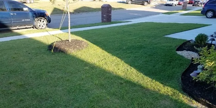 Professional outdoor landscaping experts serving Collinsville, OK - Sprague's Kik'n Grass