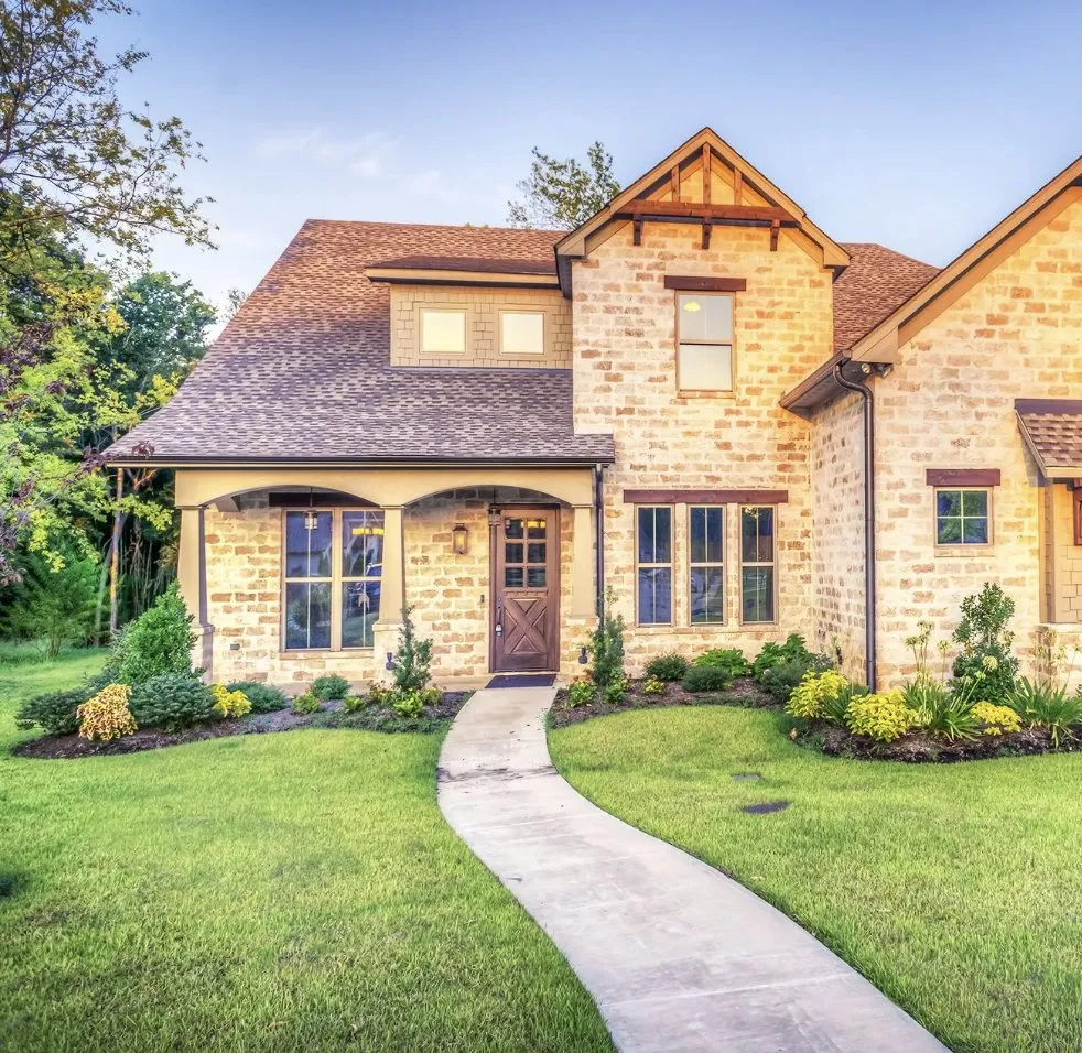 Custom yard maintenance experts serving Bossier City, LA - Spray Tech Services