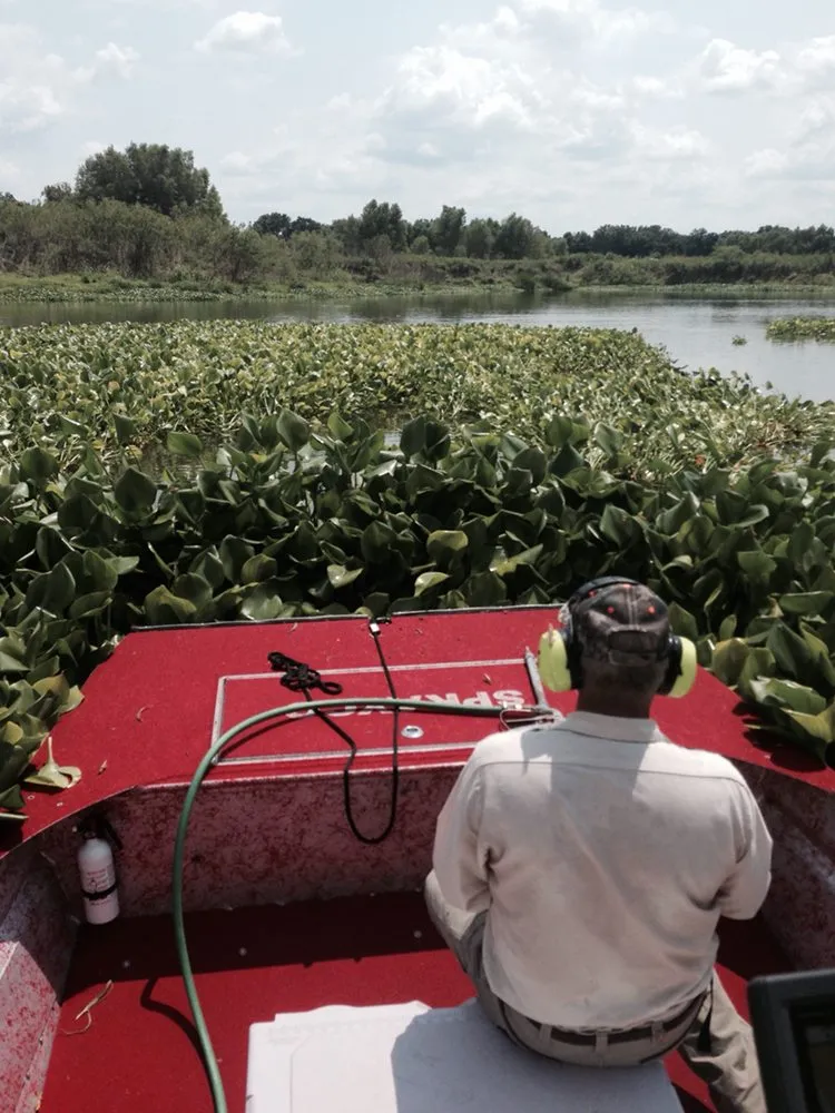 Custom residential landscaping experts serving Houston, TX - Sprayco-Commercial Weed Control