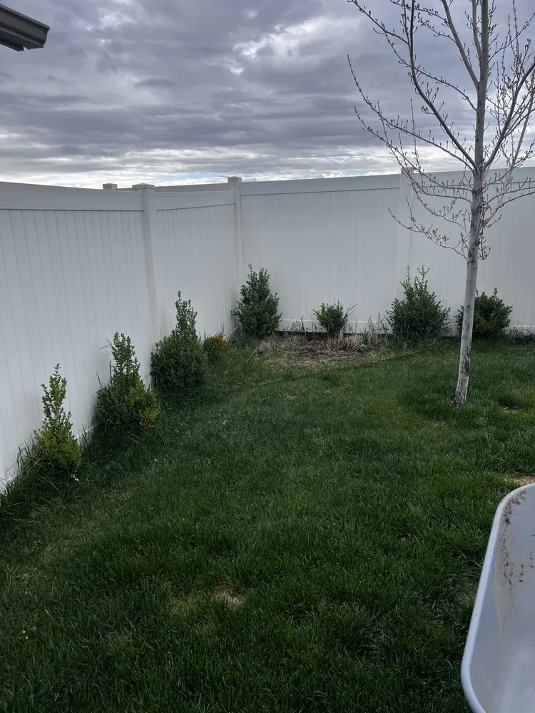 Custom landscape installation experts serving Elwood, UT - Sprayin Away