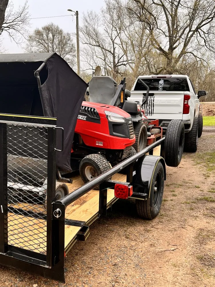 Professional lawn care service in Texarkana, TX by Spriggs Lawn Care