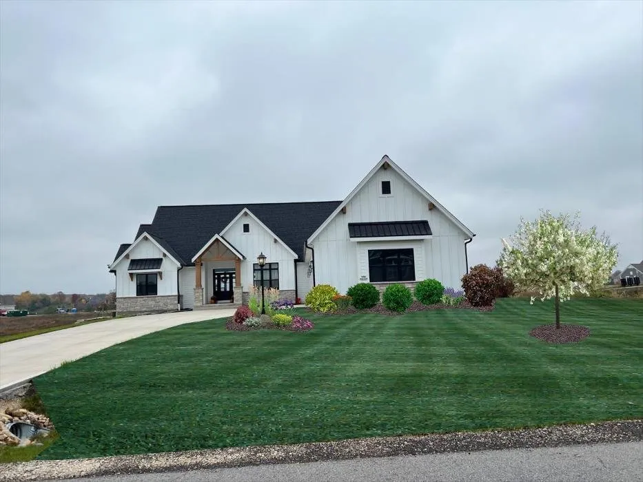 Professional residential landscaping in New Berlin, WI - Spring Gardens Landscaping & Horticultural Services