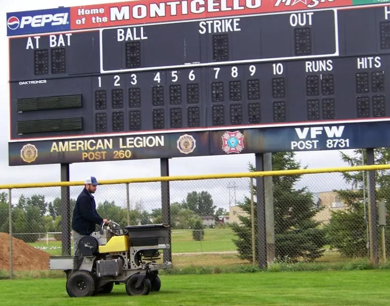 Custom lawn mowing service experts serving Monticello, MN - Spring-Green Lawn Care