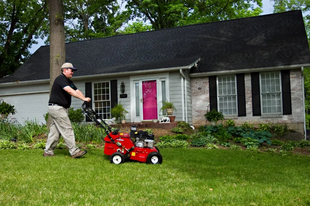 Top-rated landscaping services in Saint Louis, MO by Spring Green