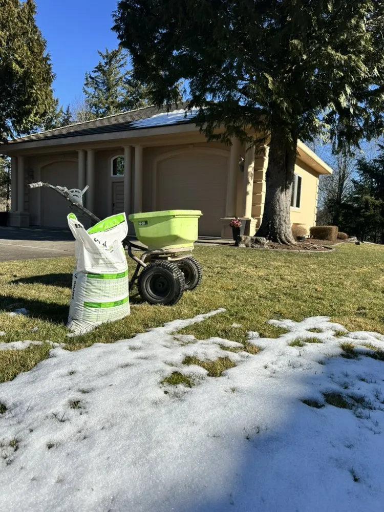Custom residential landscaping in Auburn, WA - Spring Landscape