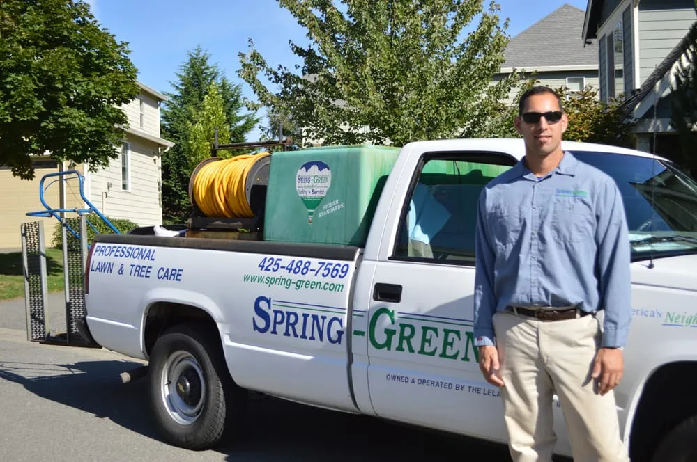 Expert yard maintenance near you across Kenmore, WA - SpringGreen