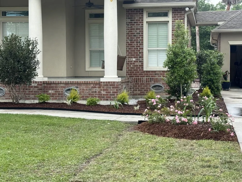 Affordable garden landscaping for homes in Ponchatoula, LA by Springs Landscaping