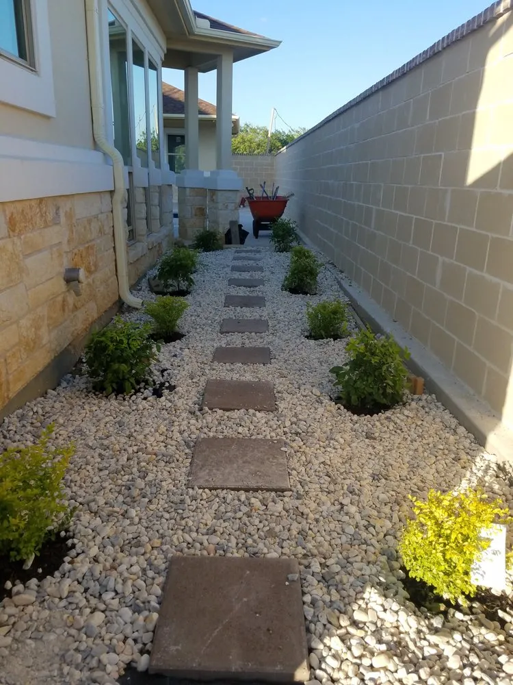 Top-rated landscaping services experts serving Arlington, TX - SpringScapes