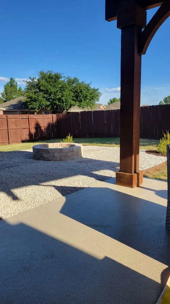 Trusted yard maintenance for beautiful yards across Arlington, TX - SpringScapes