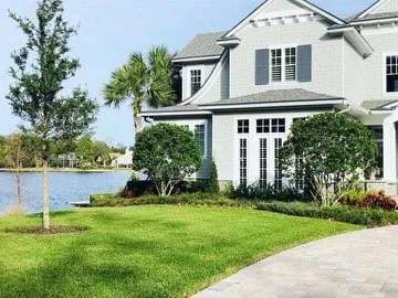 Custom garden landscaping in Palm Coast, FL by Springscapes Palm Coast