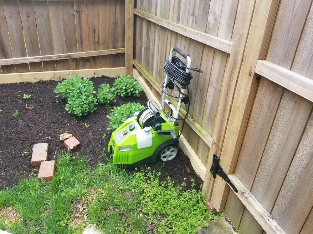 Professional lawn mowing service in Laurel, MD by Springwood Gardens Landscape