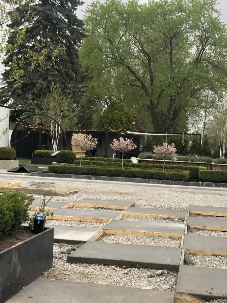 Affordable garden landscaping in Kalamazoo, MI - Sprinkler and lawn care