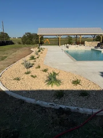 Affordable yard maintenance experts serving Hewitt, TX - Sprinkler Man