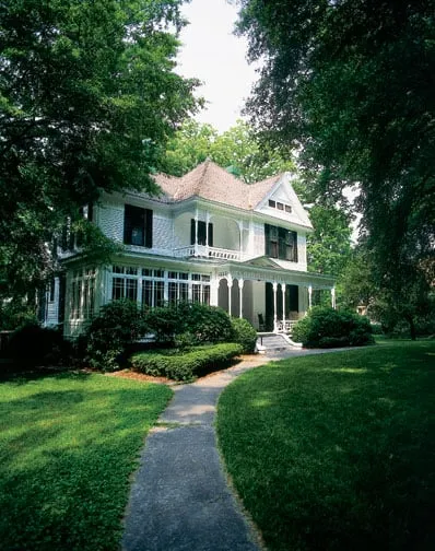 Top-rated yard maintenance near you in Corona, CA by Sprinkler Repair Guy