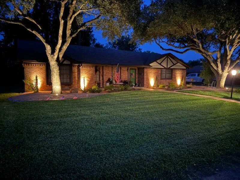 Custom garden landscaping near you across Hewitt, TX - Sprinklerman