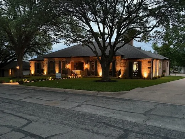 Local landscape design in Hewitt, TX - Sprinklerman