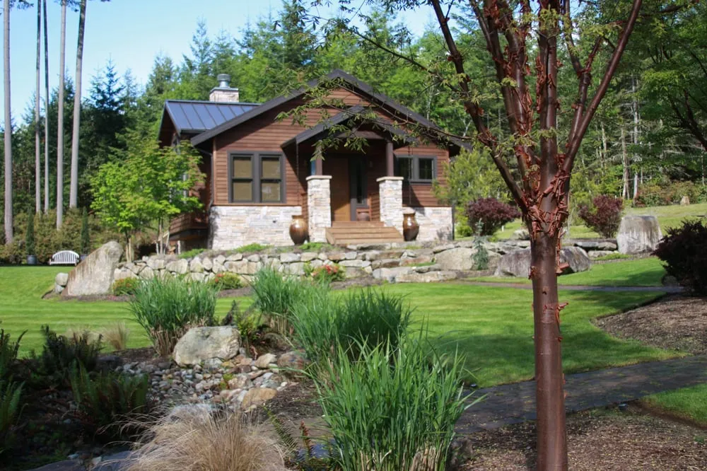 Top-rated yard cleanup service with custom design in Puyallup, WA by Sprinklers Only