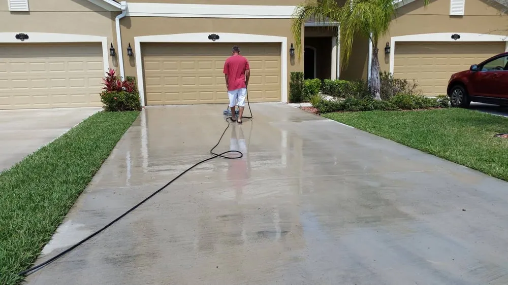 Top-rated landscape installation experts serving Melbourne, FL - Sprouse Services