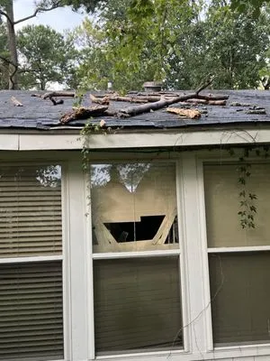 Sprouse's Landscaping Logo