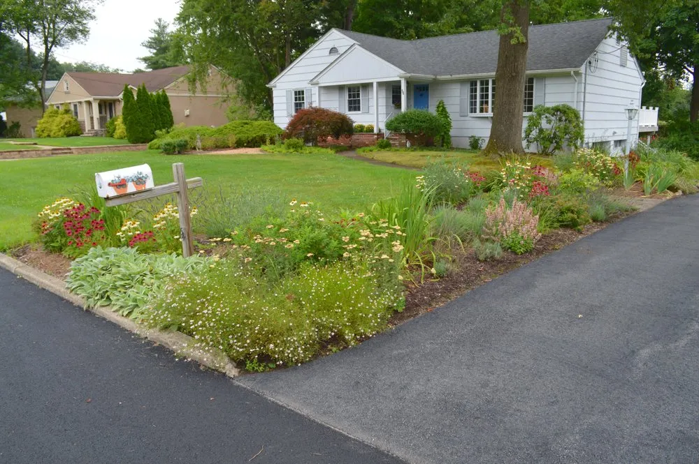 Affordable garden landscaping experts serving Teaneck, NJ - Sprout Farms & Gardens