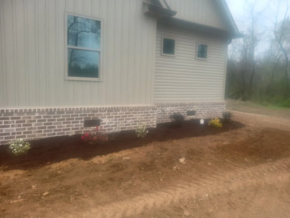 Professional lawn care service experts serving Trezevant, TN - Sprouts Landscaping Service