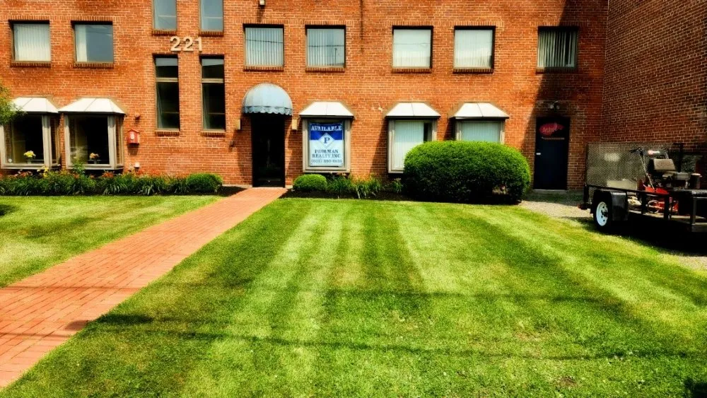 Top-rated lawn care service for homes in Merrimack, NH by Spruce Mountain Property Preservation