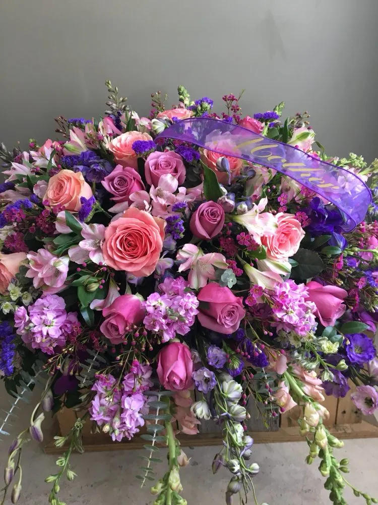 Top-rated yard cleanup service in Cazenovia, NY - Spruce Ridge Landscape & Garden Center