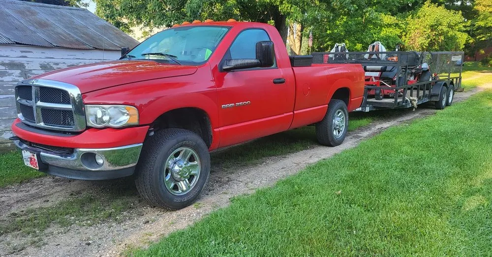 Custom yard cleanup service near you across Fowlerville, MI - Sprungtown Outdoor Services