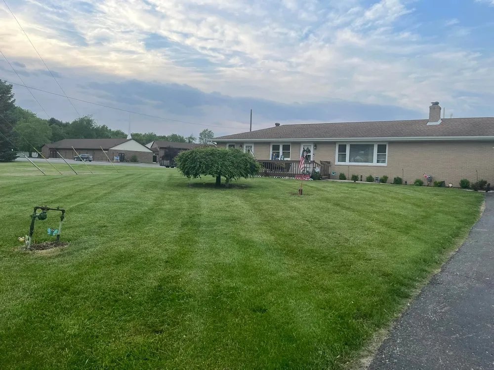 Top-rated yard cleanup service for homes across Fowlerville, MI - Sprungtown Outdoor Services