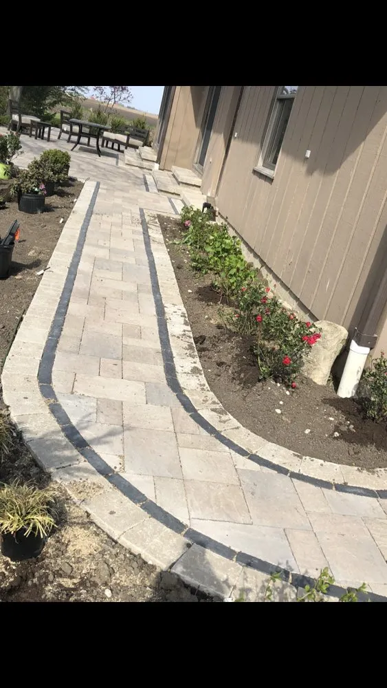 Expert lawn care service experts serving Streamwood, IL - Sps Landscaping