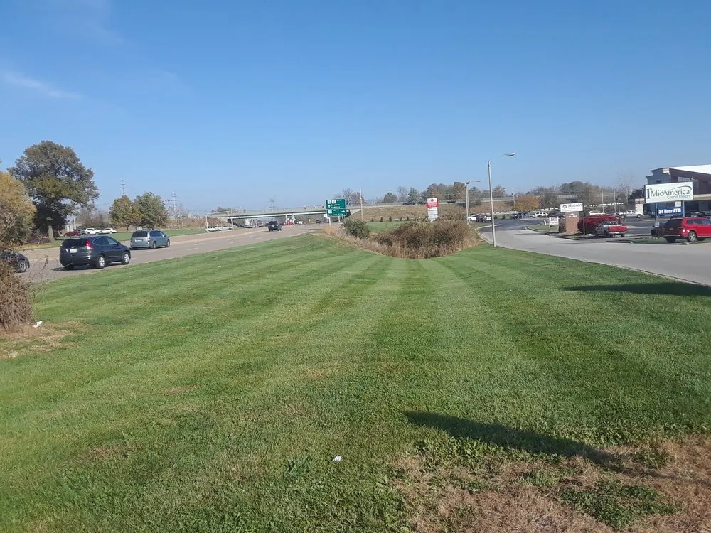 Custom landscaping services experts serving Bunker Hill, IL - Spurgeon Lawn Care Service